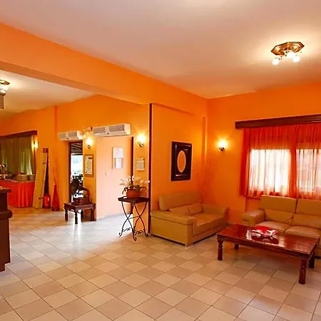 فندق Ariadni 3*
